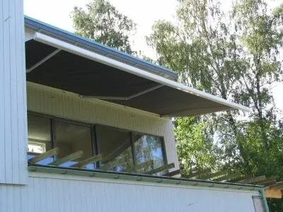 Terrassmarkis StYra T720