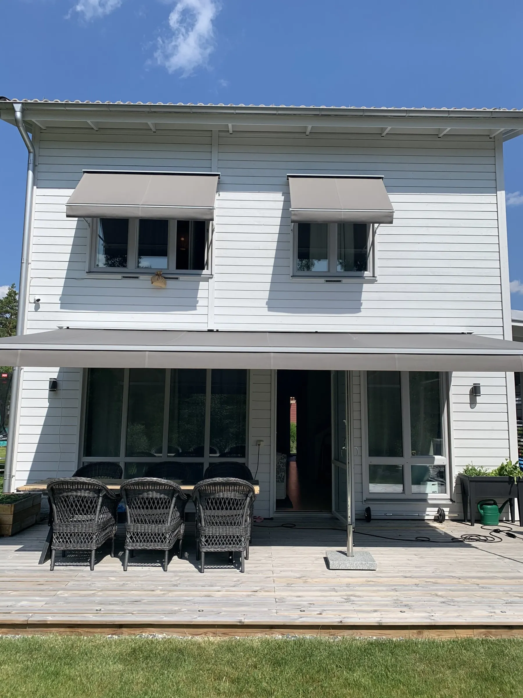 Terrassmarkis T420 / Kassettmarkis F320
