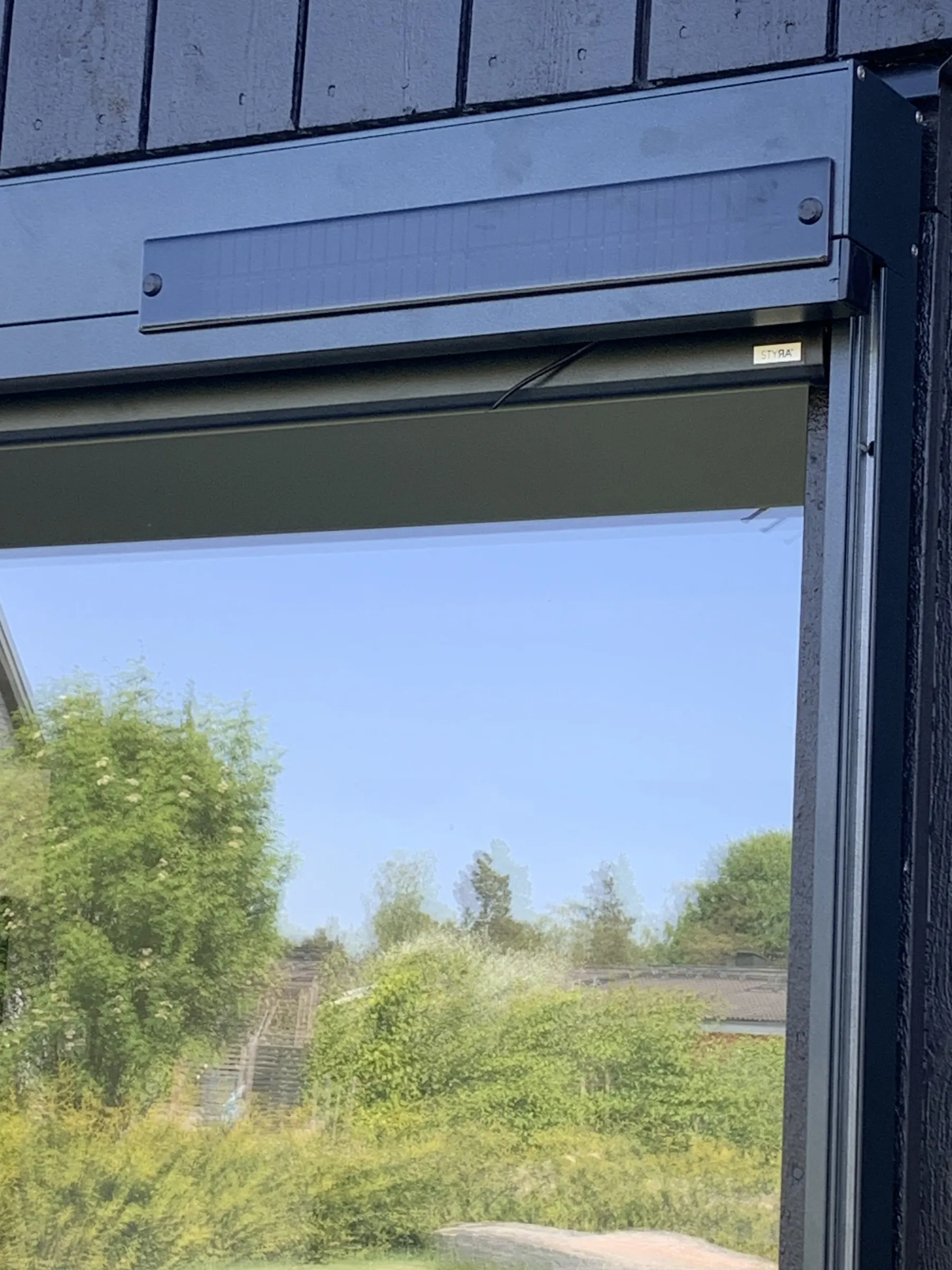 Zipscreen Z460 Solcell