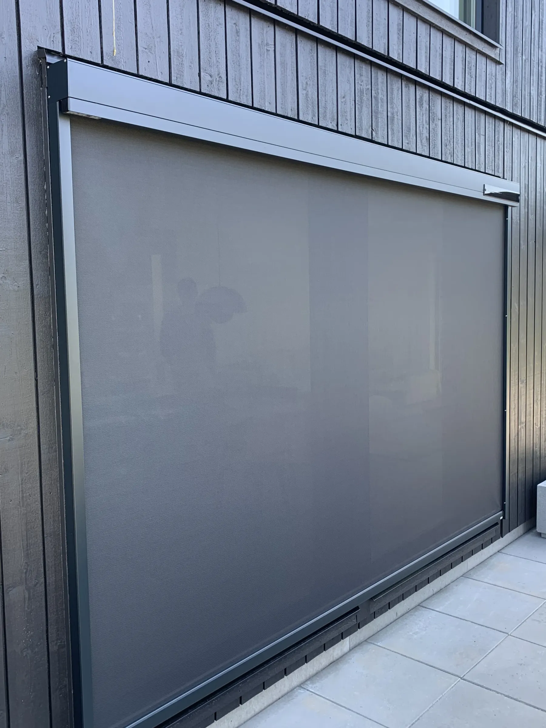 Zipscreen Z460 4K Solcell